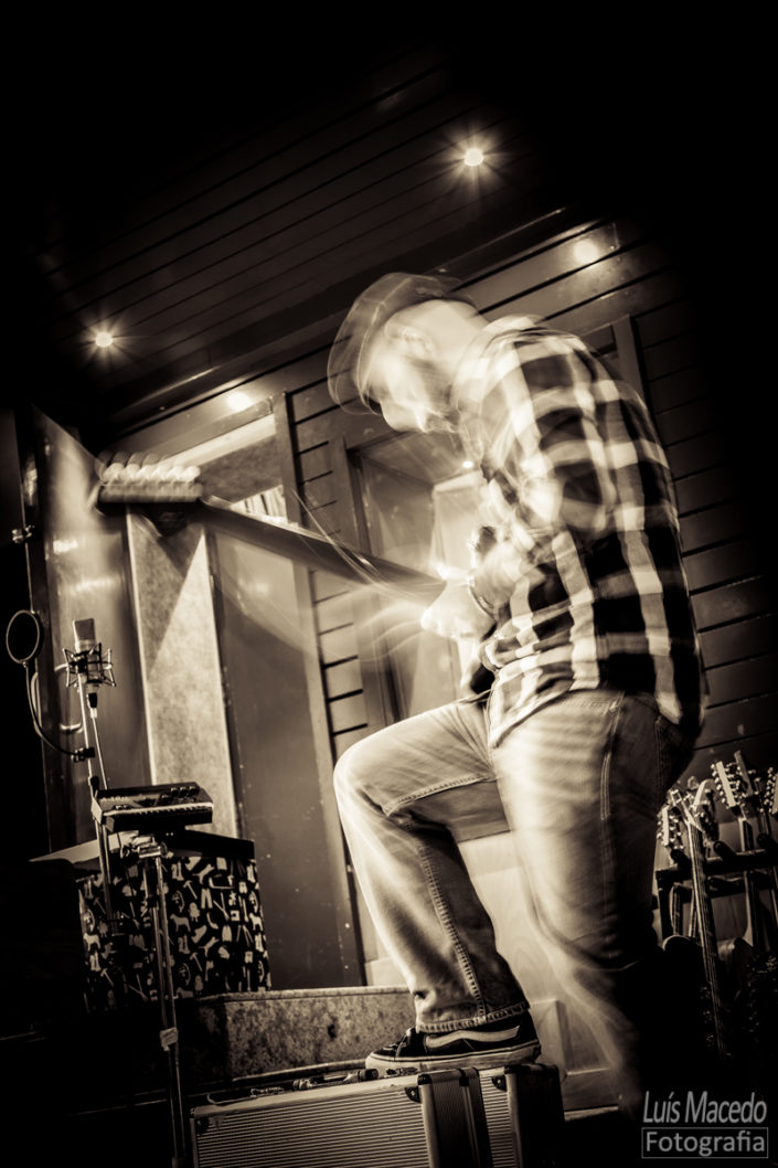 album blues chavez disco estudio frankie gravacao guitarra heart Lisboa Luis Macedo musica Portugal Rock spine