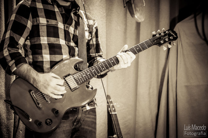 album blues chavez disco estudio frankie gravacao guitarra heart Lisboa Luis Macedo musica Portugal Rock spine