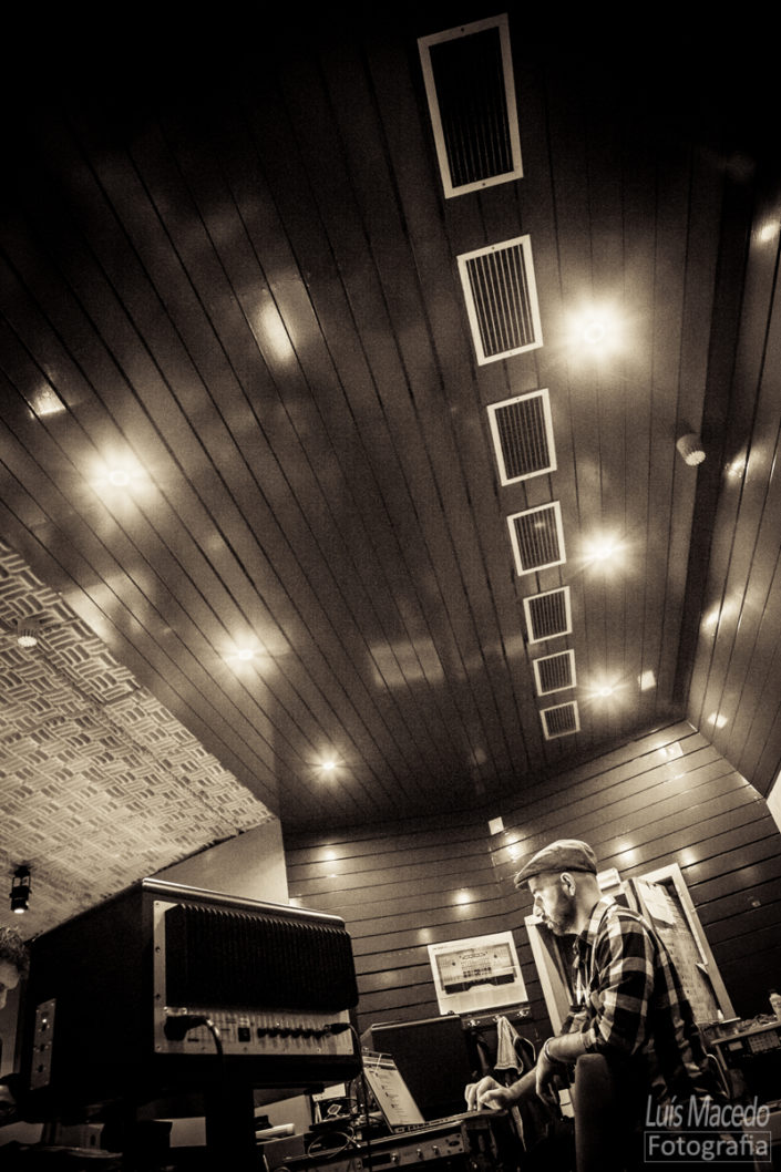 album blues chavez disco estudio frankie gravacao guitarra heart Lisboa Luis Macedo musica Portugal Rock spine