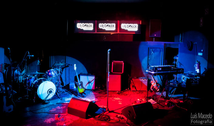 banda concerto dolce faktory festival fotografia indie juba Lisboa Luis Macedo musica Portugal puppe Rock sequin waves