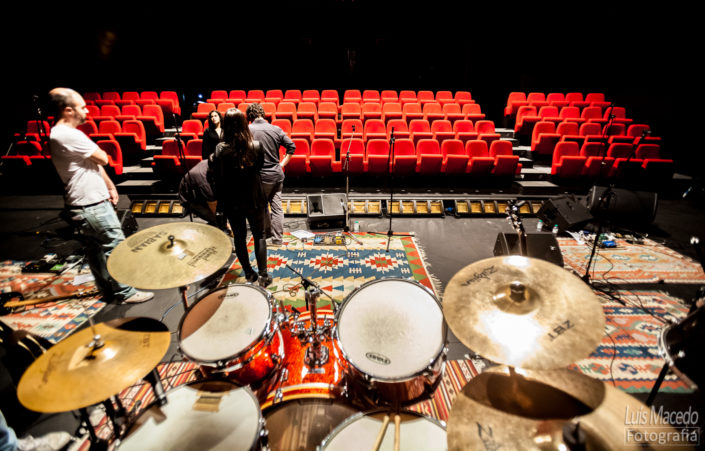 fotografia musica lotacao Lisboa concerto azafama tresporcento banda fotografo