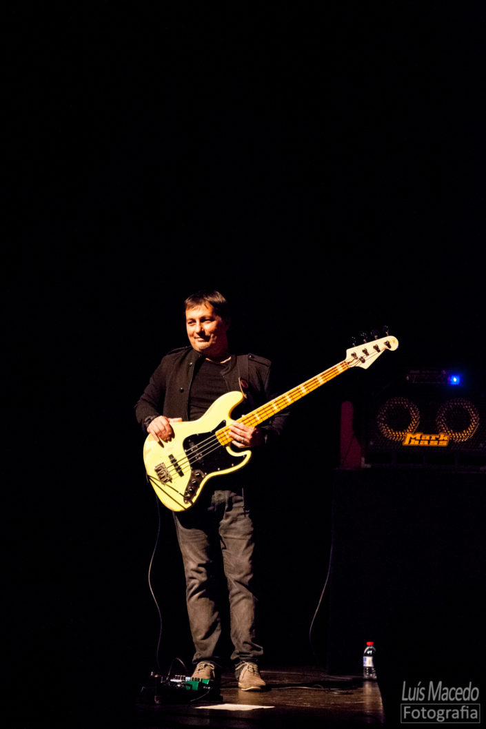 ciro cruz Black Mamba Concerto Sintra Musica Funk Dirty Little Brother