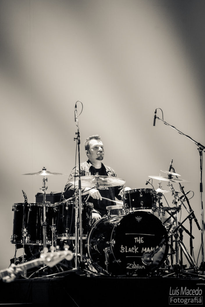 Miguel Casais Black Mamba Concerto Cadaval Funk Dirty Little Brother