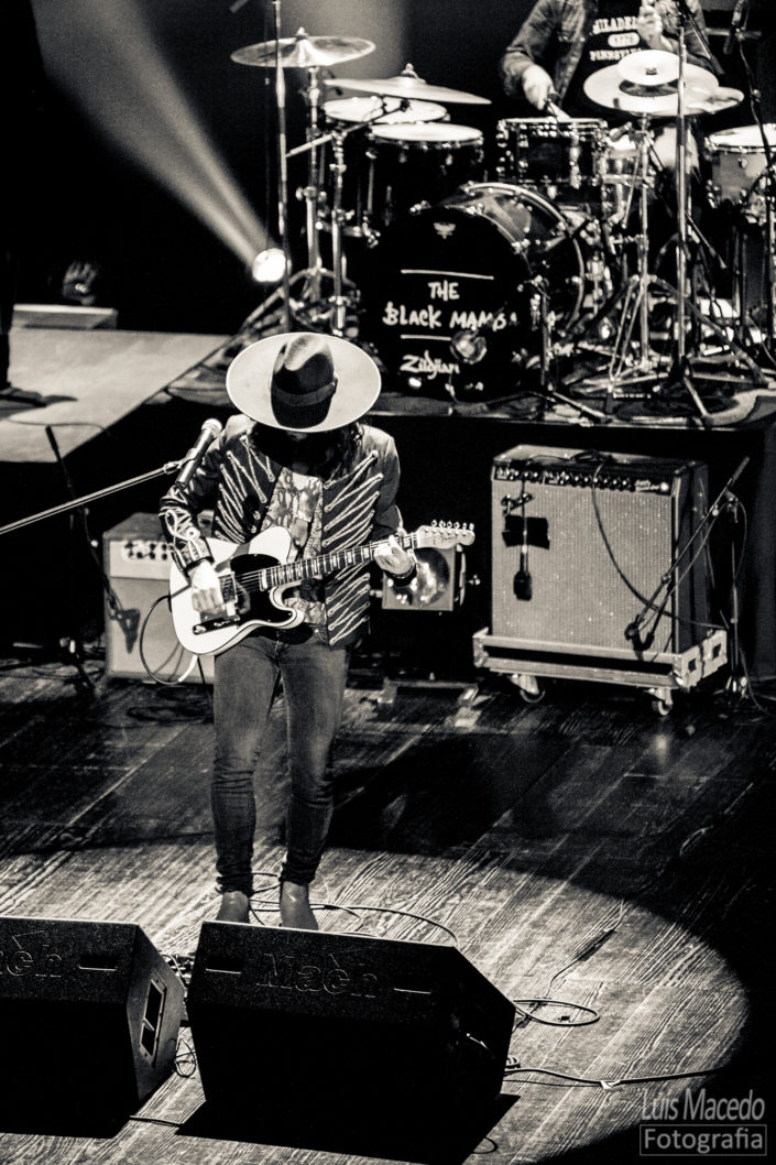 Tatanka Black Mamba Concerto Sintra Musica Funk Dirty Little Brother