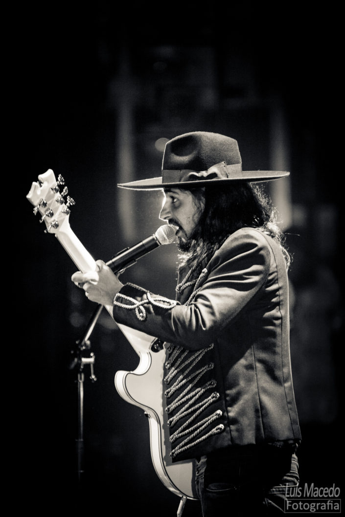 Tatanka Black Mamba Concerto Sintra Musica Funk Dirty Little Brother