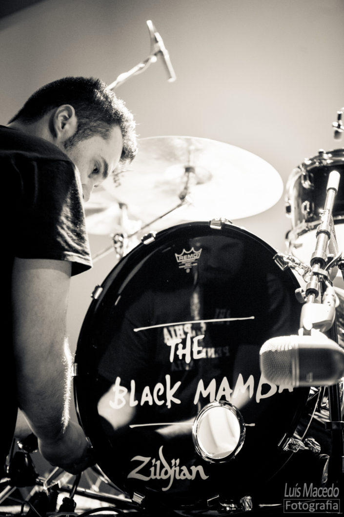 bateria Black Mamba Olga Cadaval Dirty Little Brother Concerto Reportagem fotografia musica