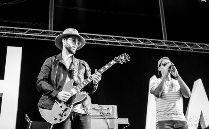 Reportagem Concerto HMB Festival Sol Caparica musica soul