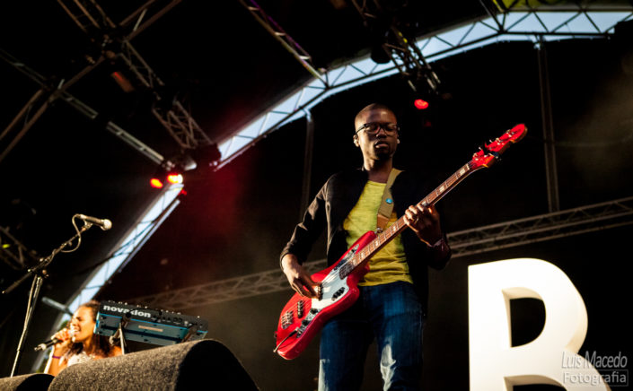 Reportagem Concerto HMB Festival Sol Caparica musica soul