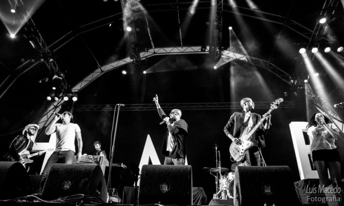 Reportagem Concerto HMB Festival Sol Caparica musica soul