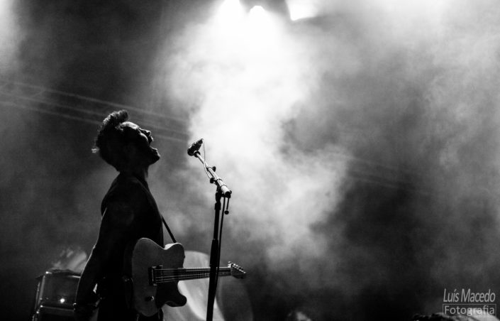 reportagem fotografia musica festival sol caparica linda martini rock