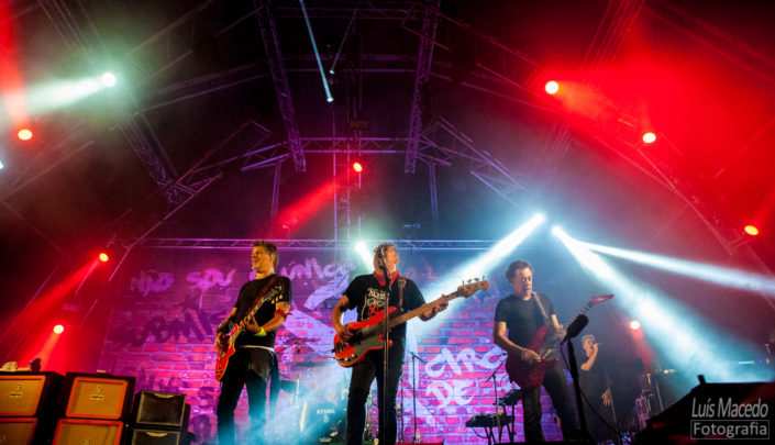 festival concerto sol caparica musica xutos pontapes