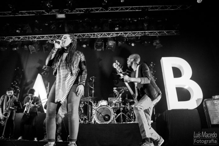 hmb concerto tivoli digressao sente soul r&b musica