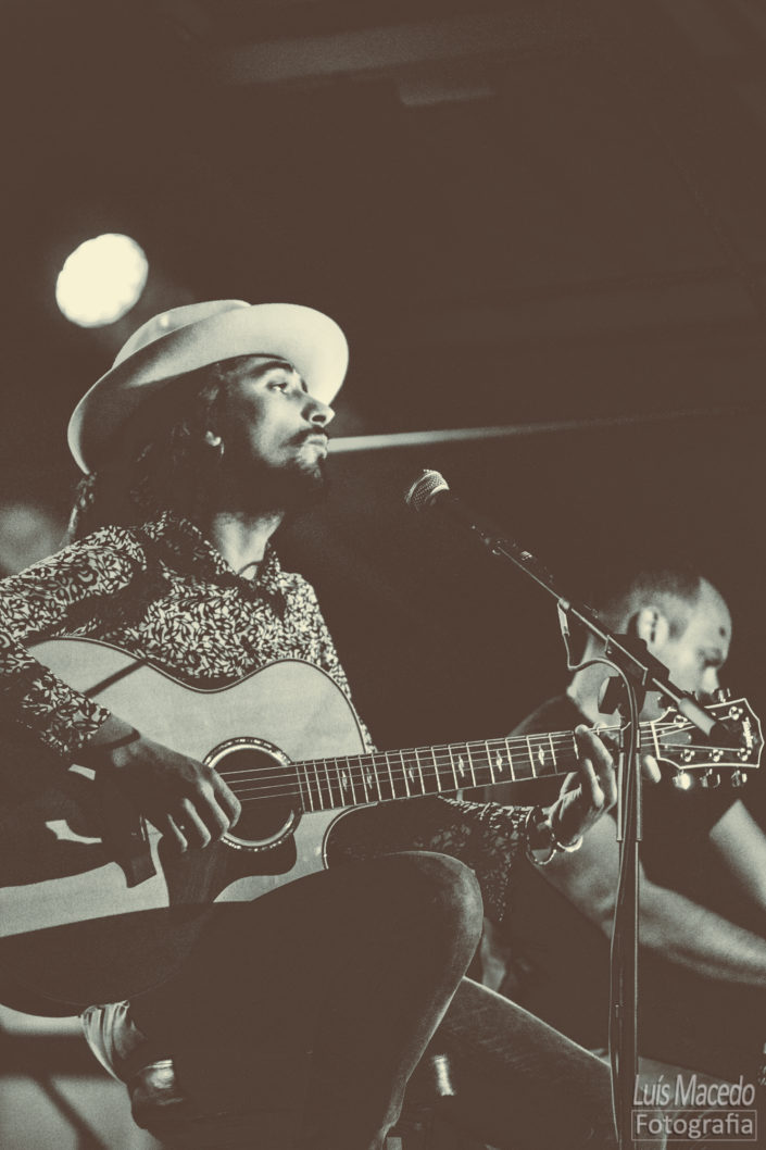 tatanka acustico solo time out concerto fotografia