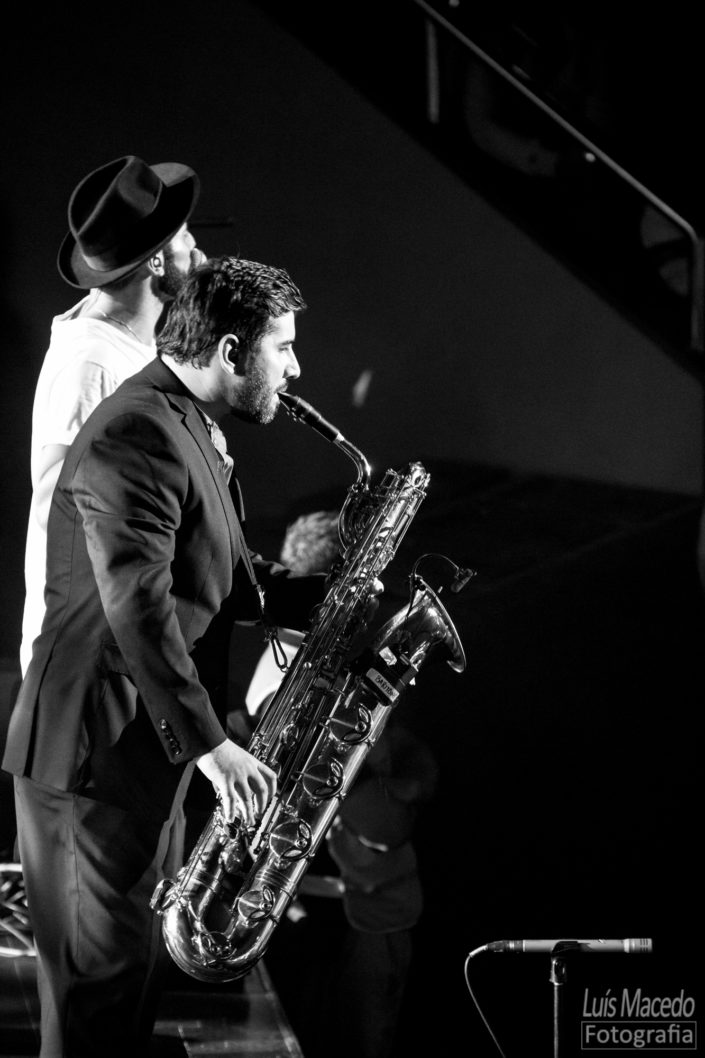expensive soul concerto coliseu sonhador dvd musica fotografia metais