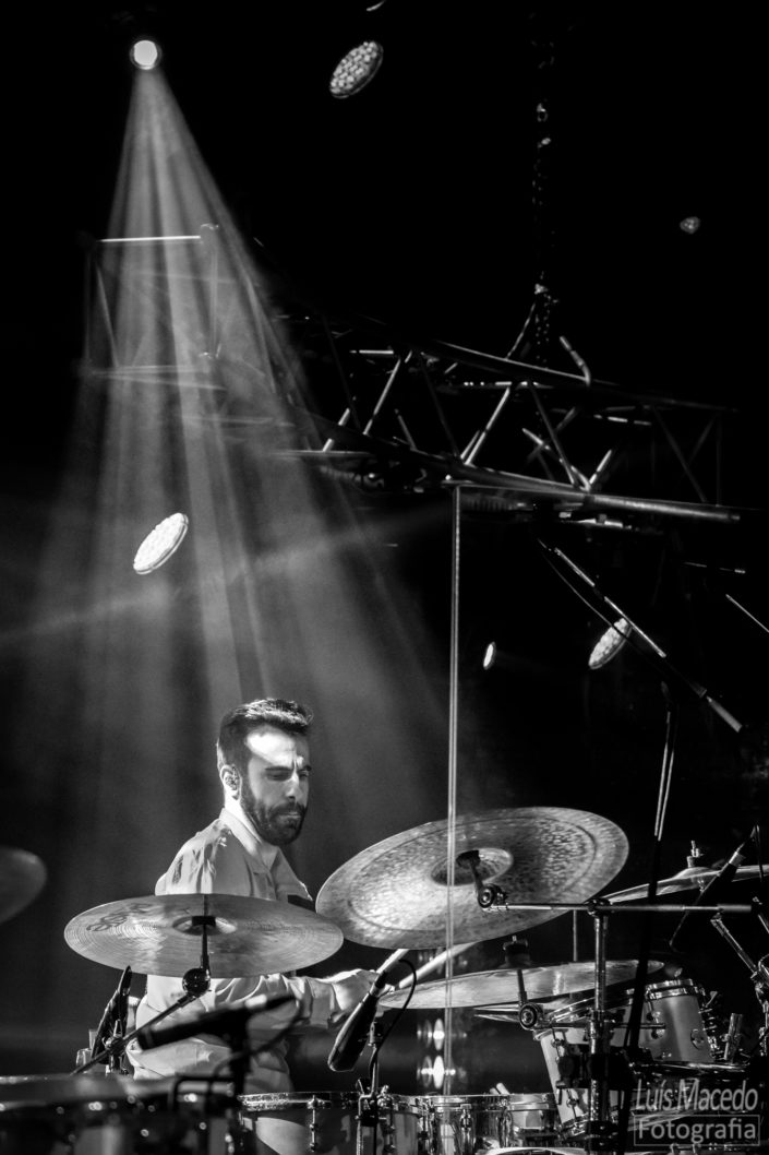 expensive soul concerto coliseu sonhador dvd musica fotografia baterista