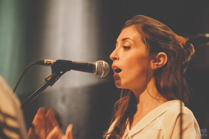 joana barra musica fotografia concerto mergulho loba reportagem