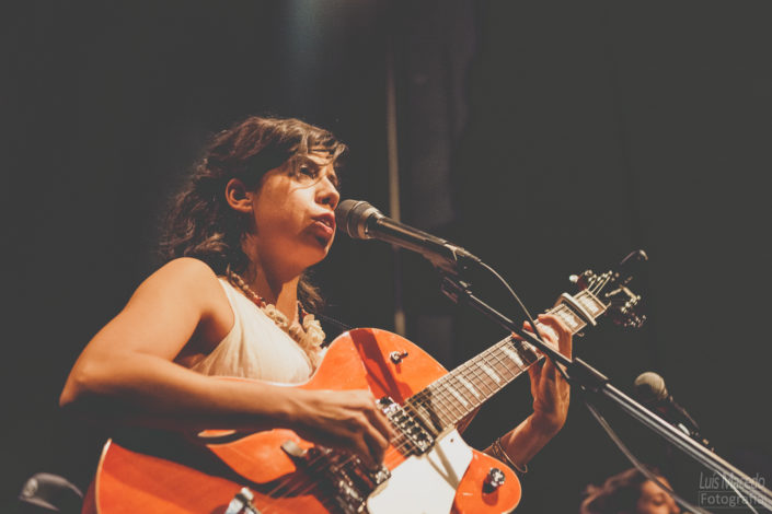joana barra musica fotografia concerto mergulho loba reportagem