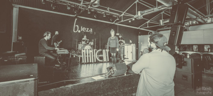 reportagem access backstage bastidor soundcheck mimicat bleza musica fotografia