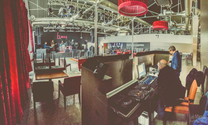 reportagem access backstage bastidor soundcheck mimicat bleza musica fotografia