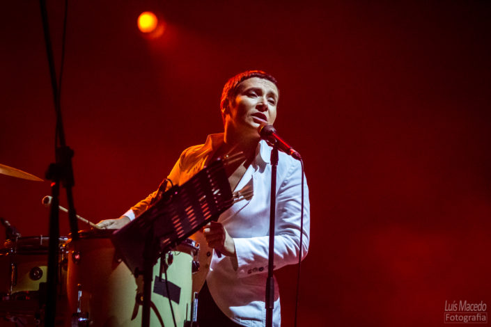 festival groove cascais 2017 musica reportagem concerto pimba bruno nogueira cla