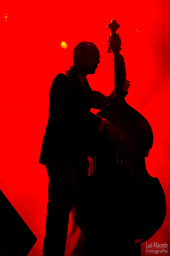 festival groove cascais 2017 musica reportagem concerto pimba bruno nogueira cla