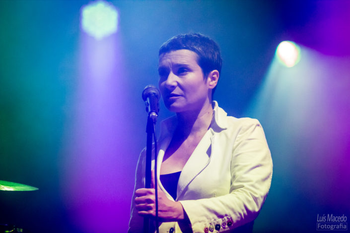 festival groove cascais 2017 musica reportagem concerto pimba bruno nogueira cla