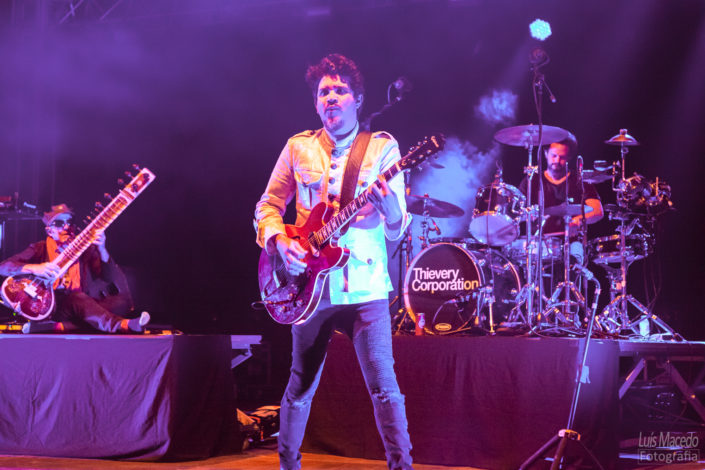festival groove cascais 2017 musica reportagem concerto electronica thievery corporation