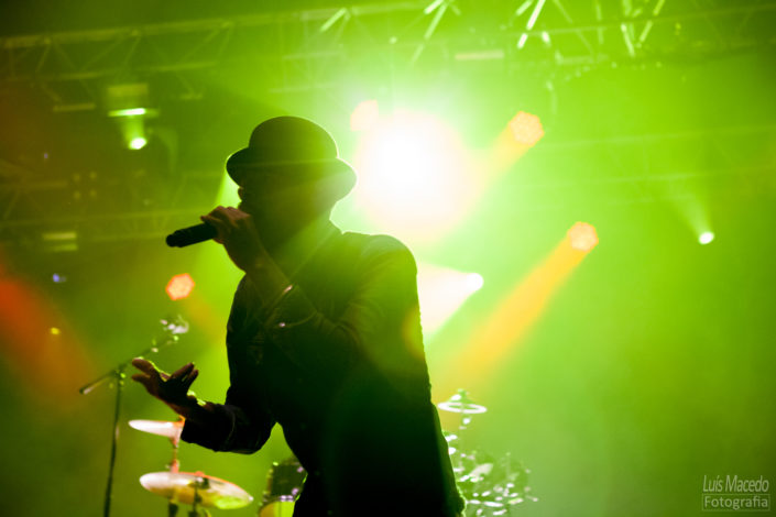 festival groove cascais 2017 musica reportagem concerto electronica thievery corporation