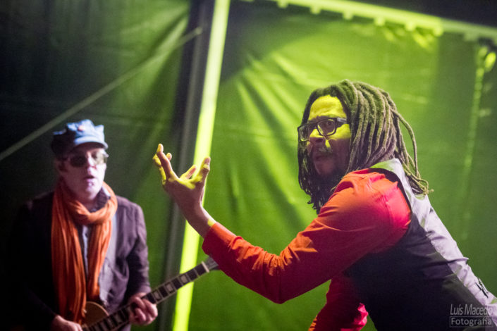 festival groove cascais 2017 musica reportagem concerto electronica thievery corporation