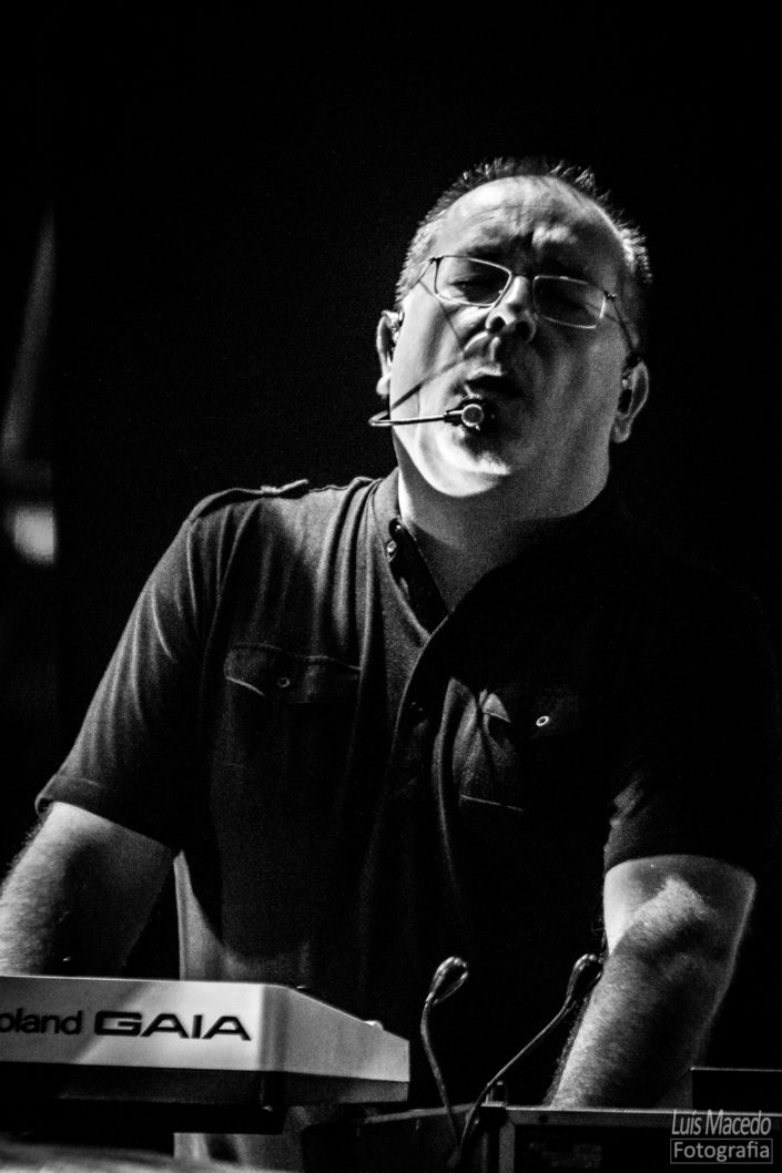 comite caviar pedro abrunhosa casino fotografia musica concerto funk