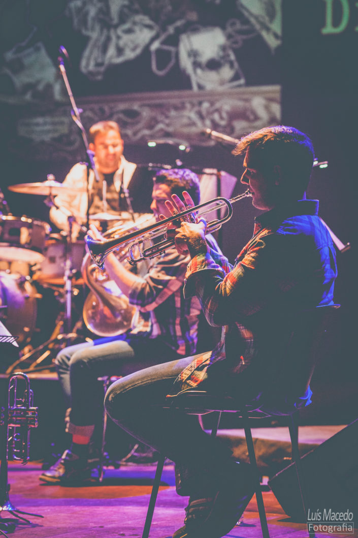 tribute frank zappa brass factory concerto disco fotografia musica tributo