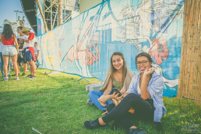 festival sol caparica musica portuguesa fotografia verao ambiente publico fan