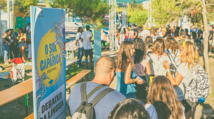 festival sol caparica musica portuguesa fotografia verao ambiente publico fan