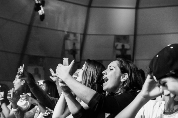 primavera surf fest 2017 caparica festival musica ambiente publico concerto