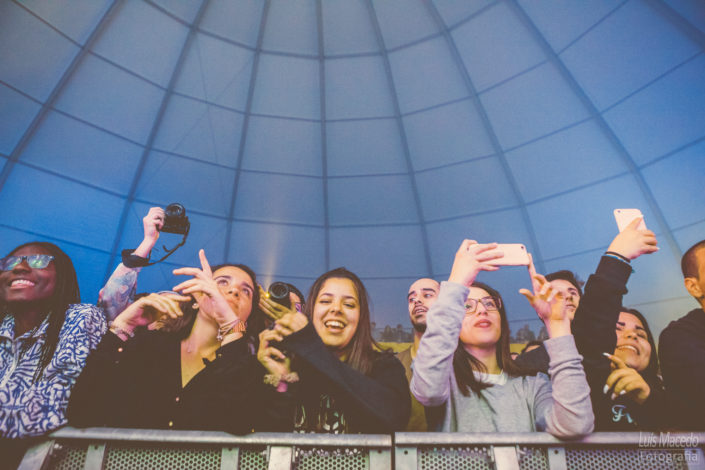 primavera surf fest 2017 caparica festival musica ambiente publico concerto