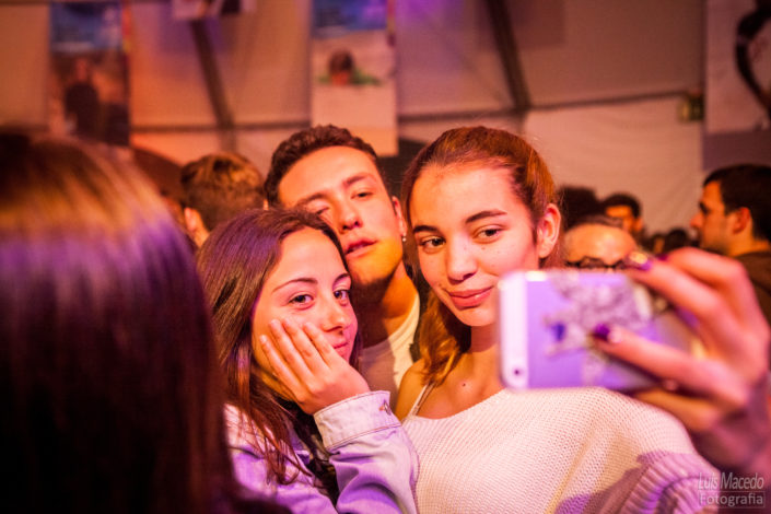 primavera surf fest 2017 caparica festival musica ambiente publico concerto