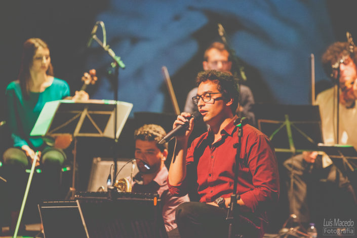 sons utopia fotografia zeca afonso andre sanrtos almada espetaculo musica